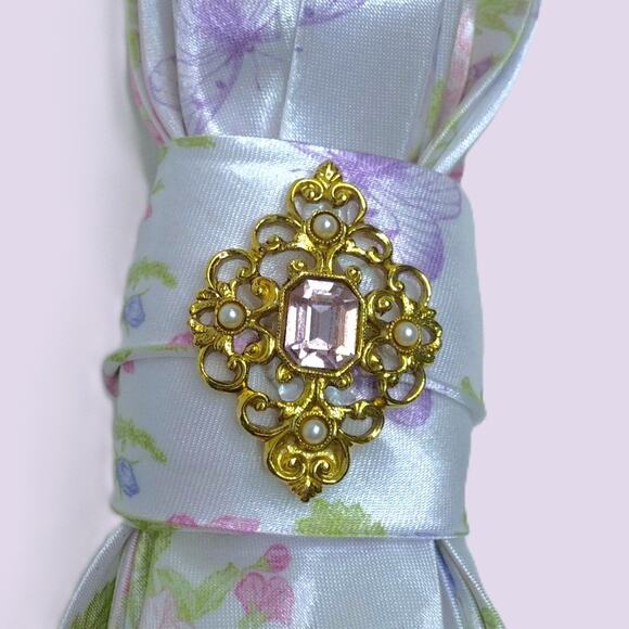 Handmade Vintage Tie Necklace Pastel Floral RMN Pearl Beads Upcycled Butterfly - Picture 8 of 14